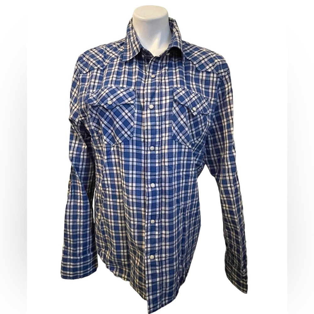 Mens size large snap up top